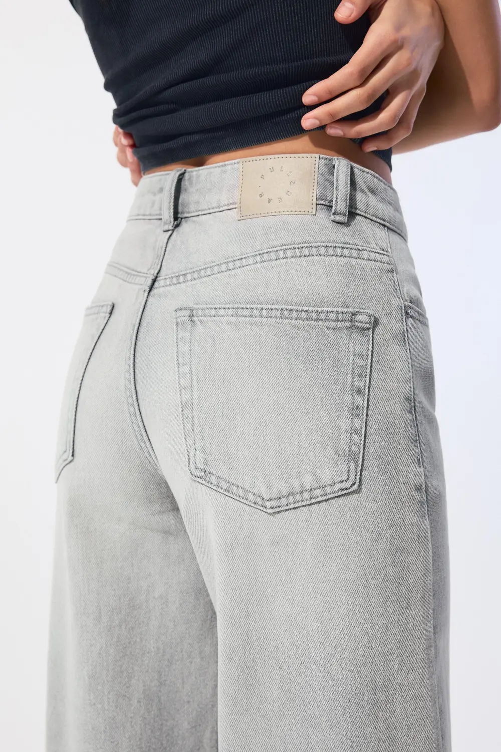 Jeans wide leg tiro alto