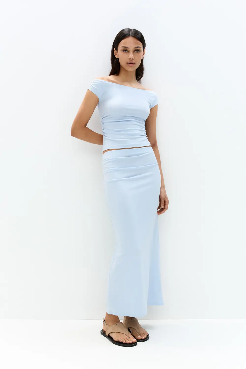 Off-the-shoulder top