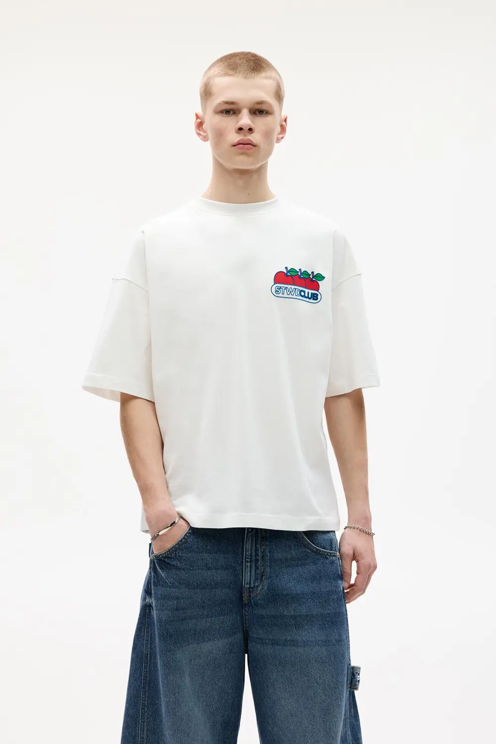 STWD T-shirt with an apple graphic