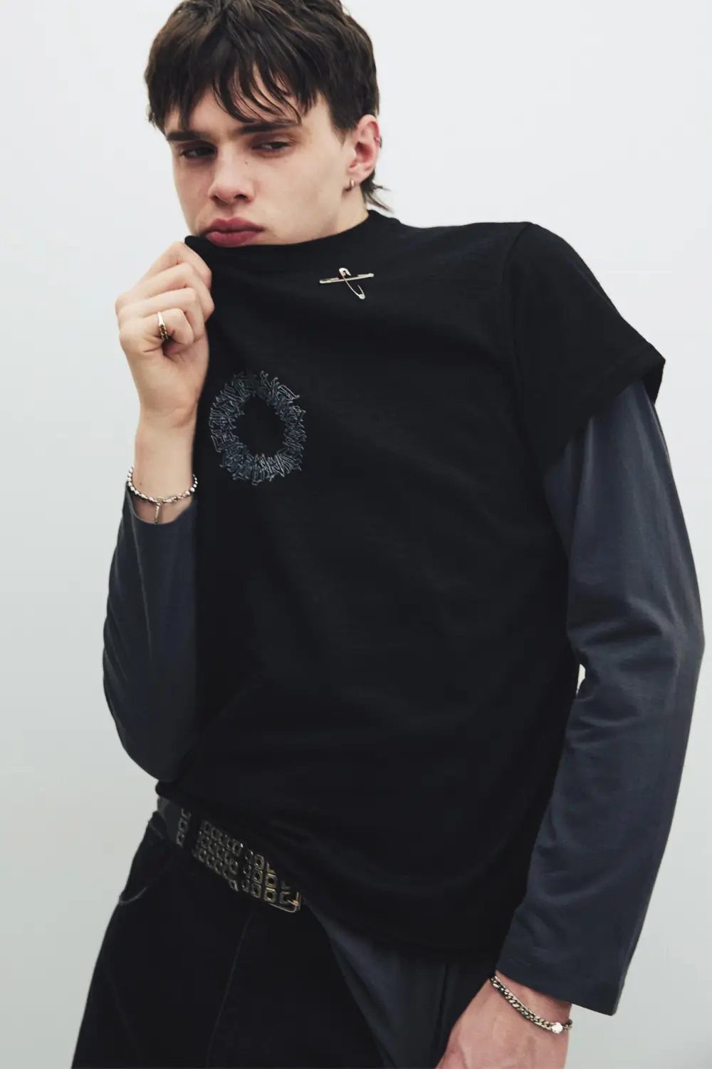 Cropped slim fit STWD T-shirt with gothic graphic
