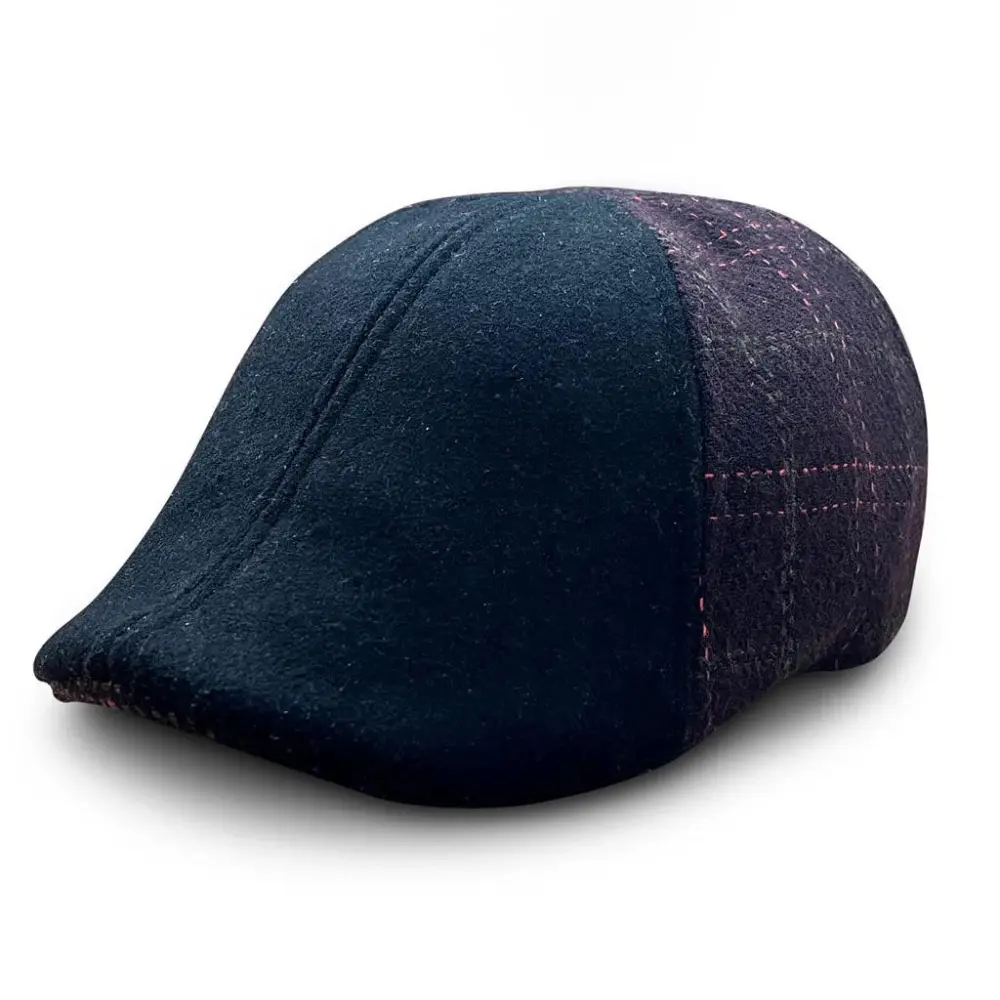 The Cupid Boston Scally Cap - Black & Valentine Plaid