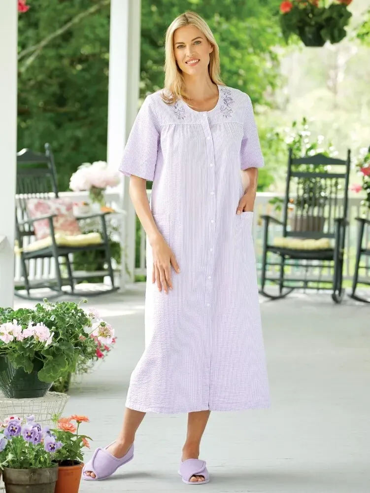 Women's Snap-Front Embroidered Cotton Seersucker Robe