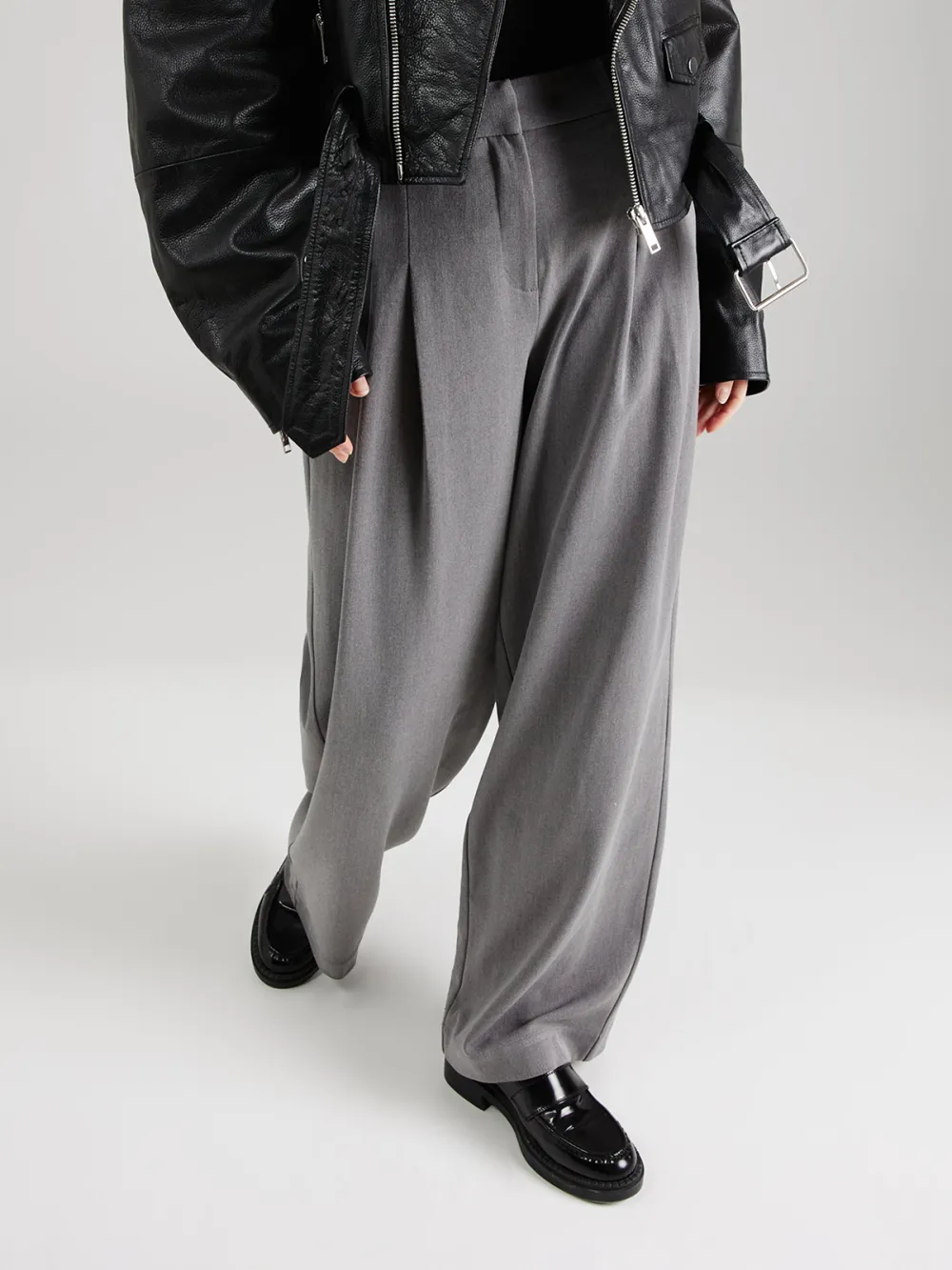 Wide-Leg Casual Style Pants