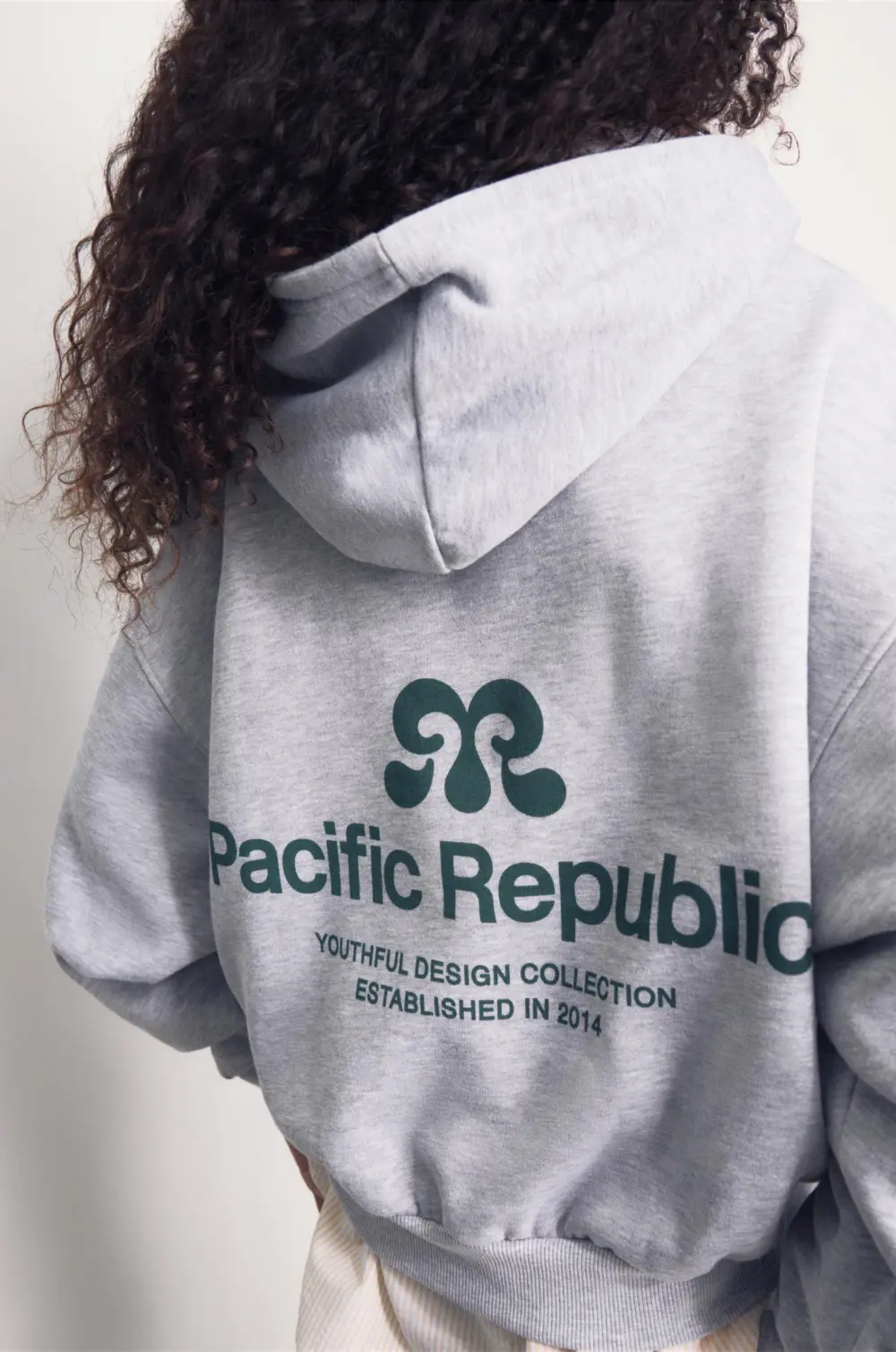 Sudadera boxy Pacific Republic