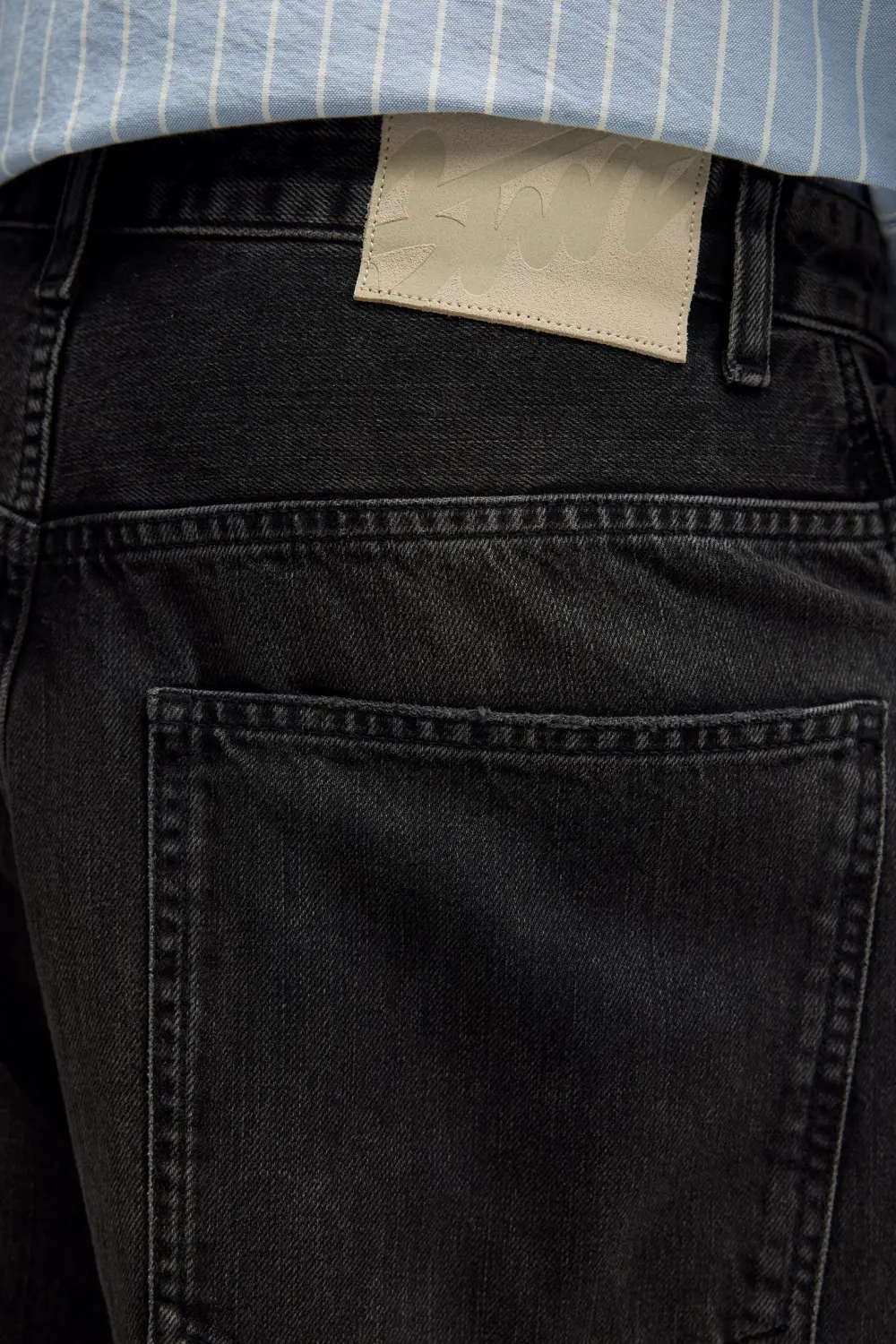 Super baggy washed finish jeans