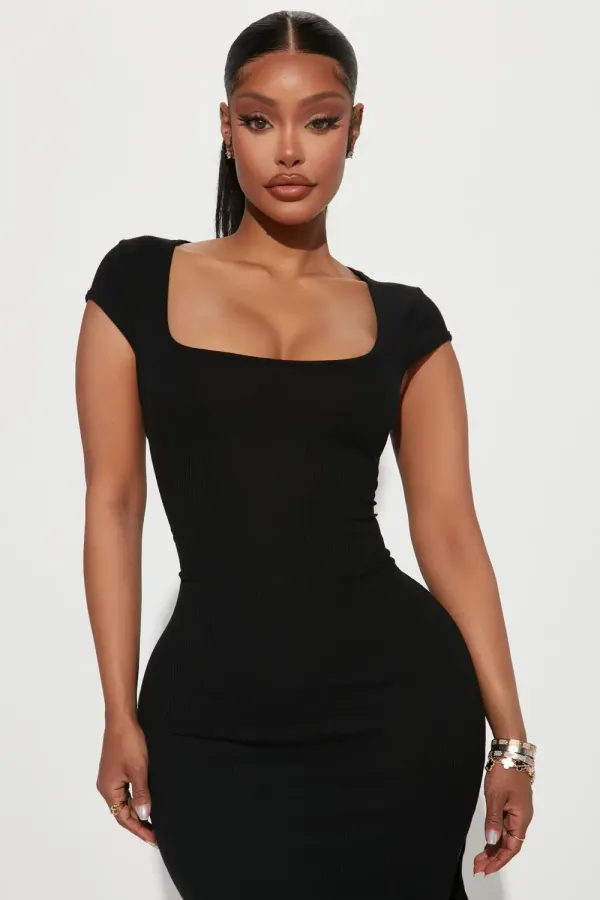 Brealle Rib Midi Dress - Black