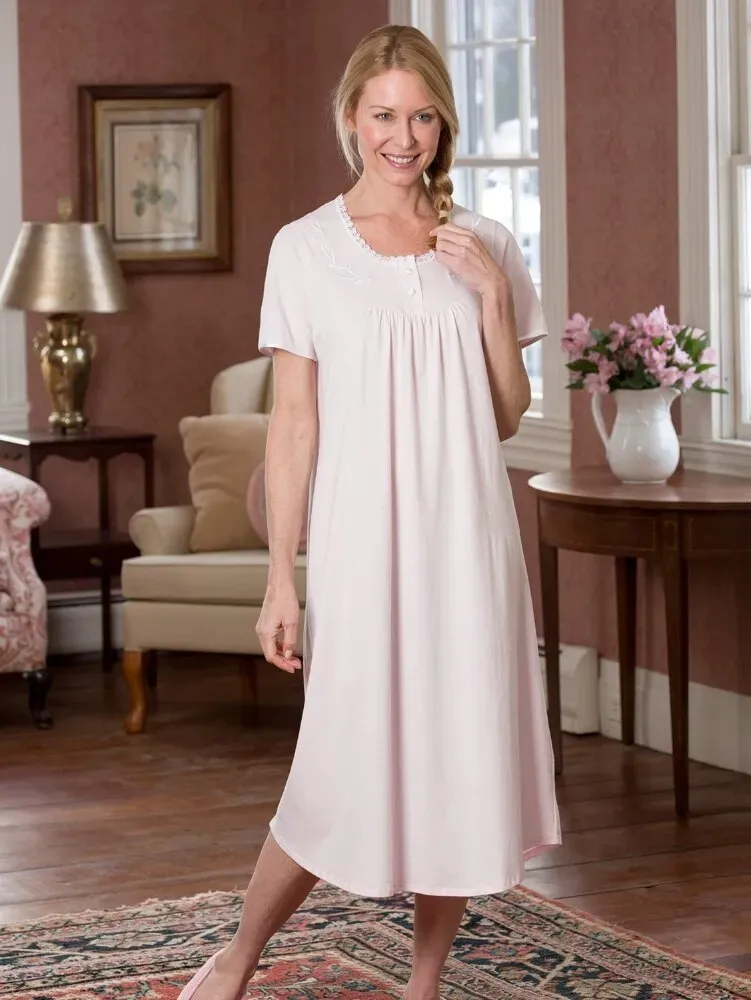 Sweet Dreams Short-Sleeve Cotton Nightgown