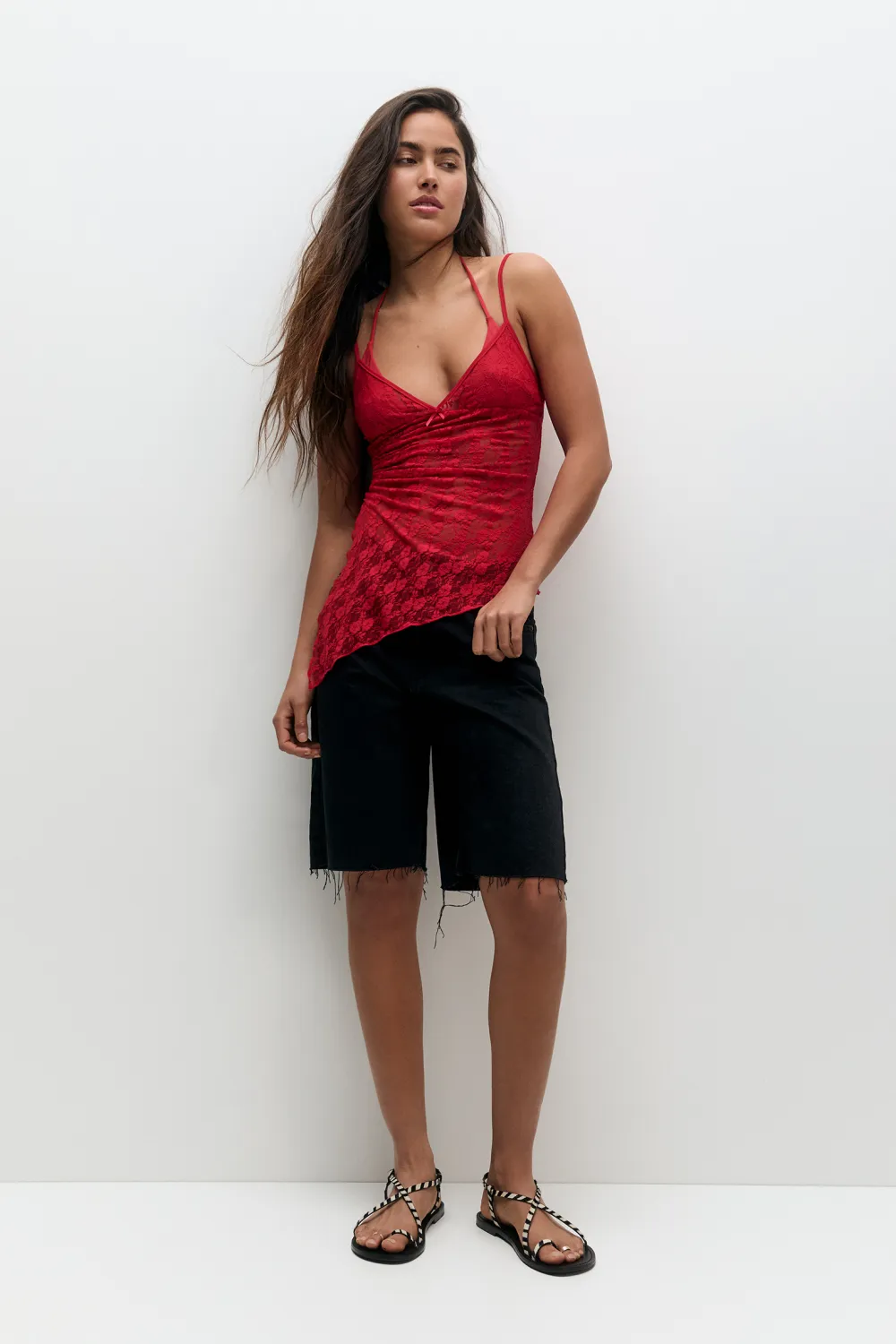 Top rojo encaje