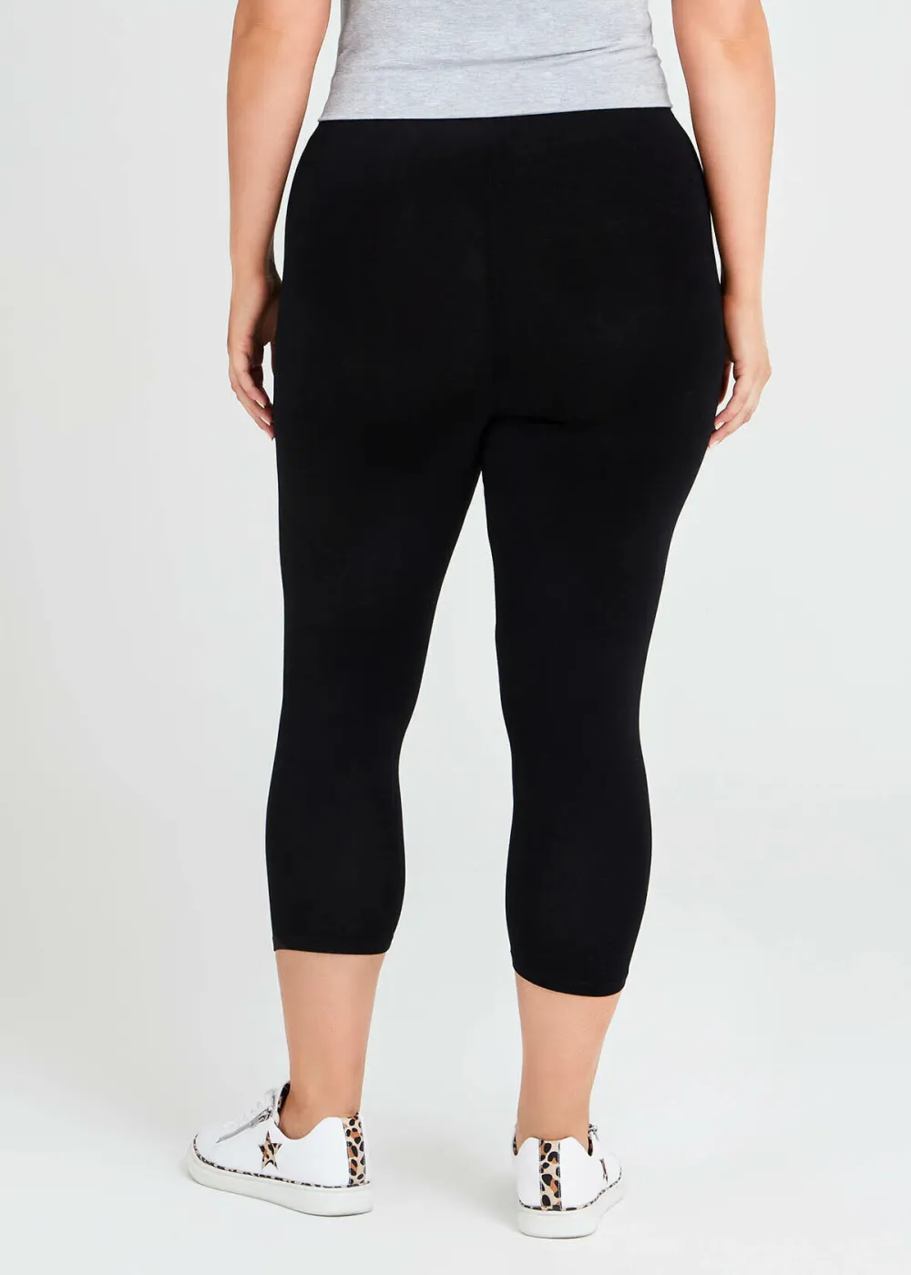 Bamboo Breezy Crop Legging