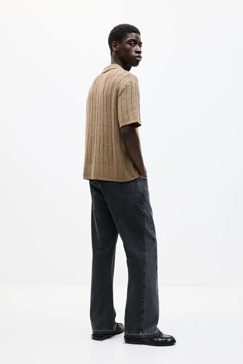 Short sleeve knit polo shirt