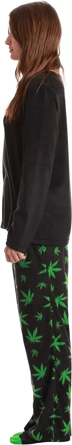 Women’s Pajama Pant Set - Nightgown with Matching Socks