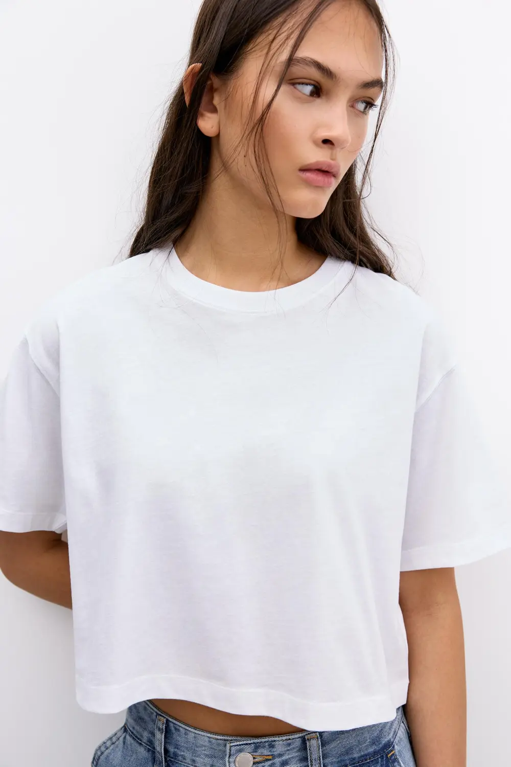 Camiseta cropped manga corta
