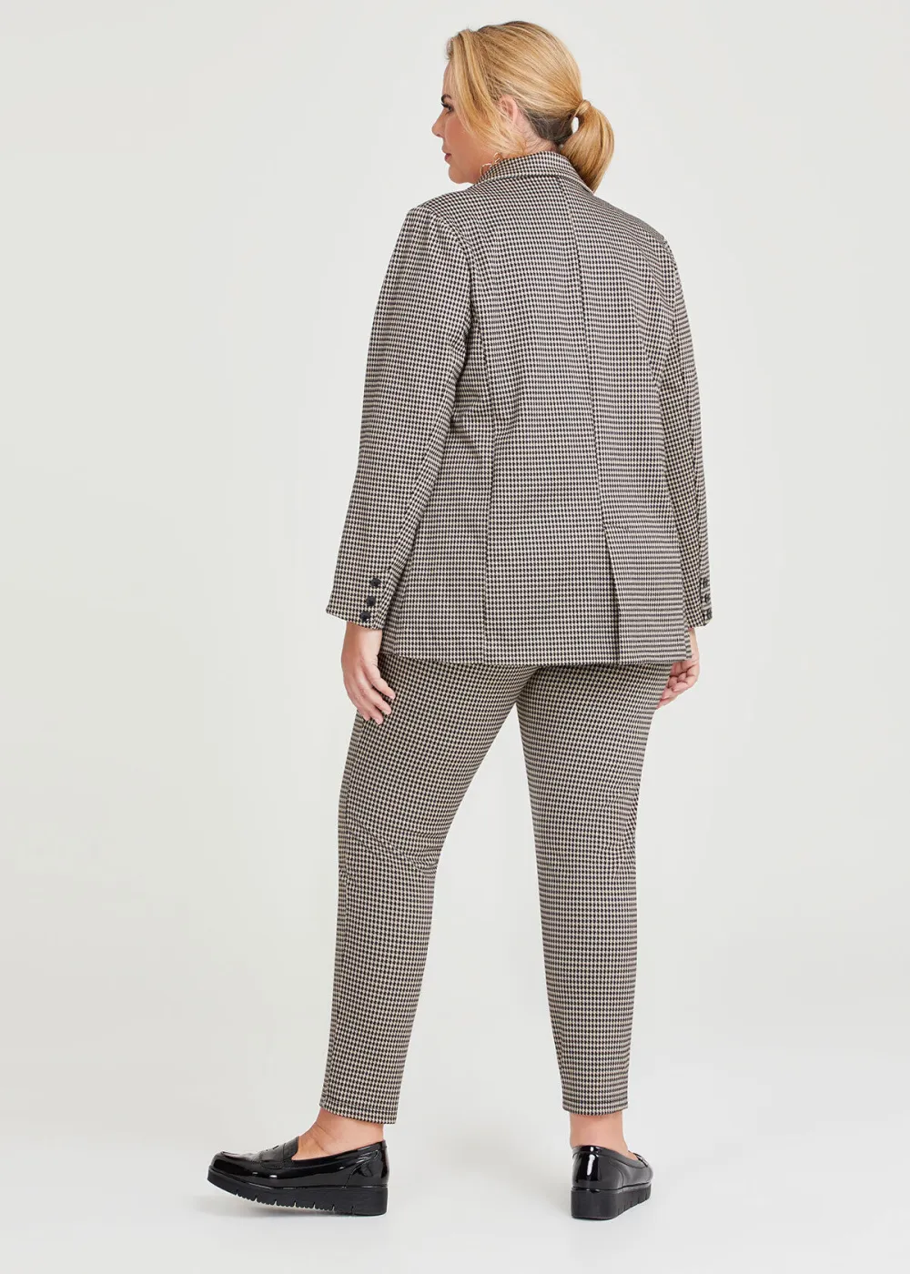 Relaxed Houndstooth Blazer