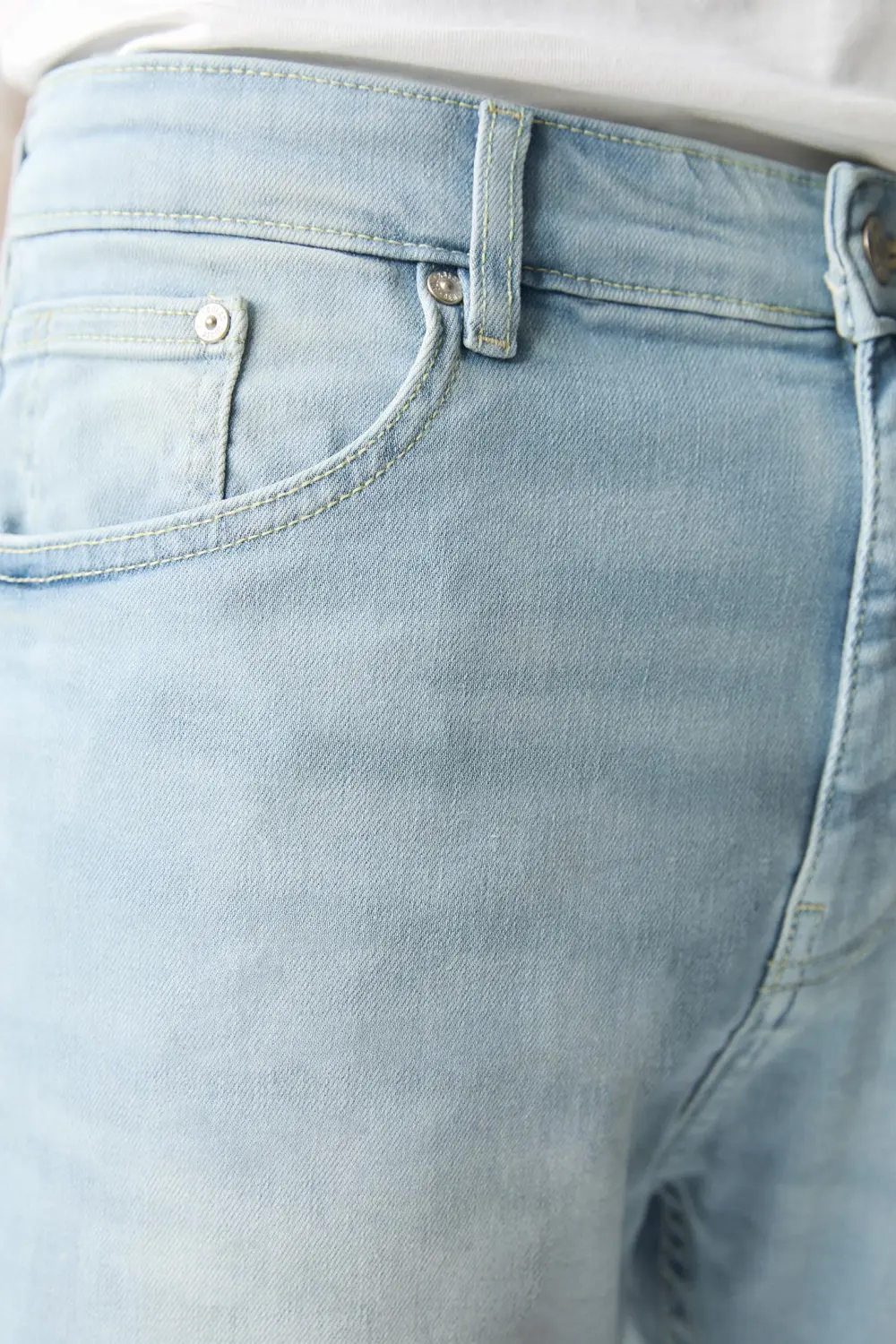Basic carrot fit jeans