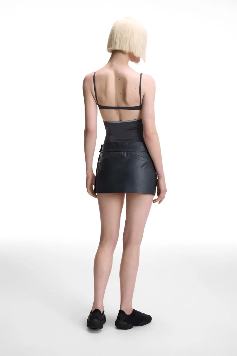 Johanna Parv open back top