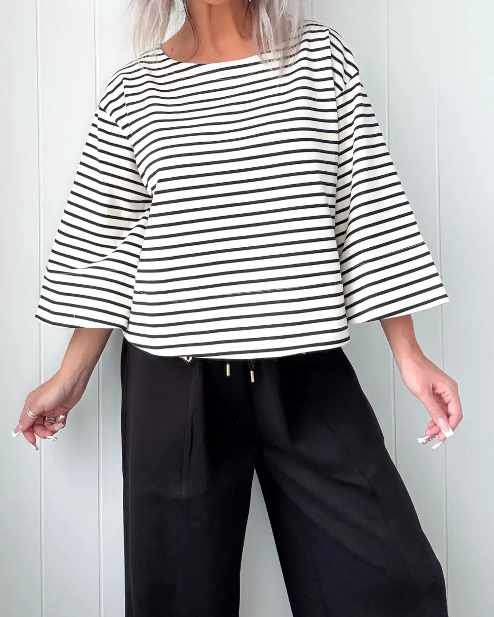 Crew Neck Striped Top - Black/Ivory
