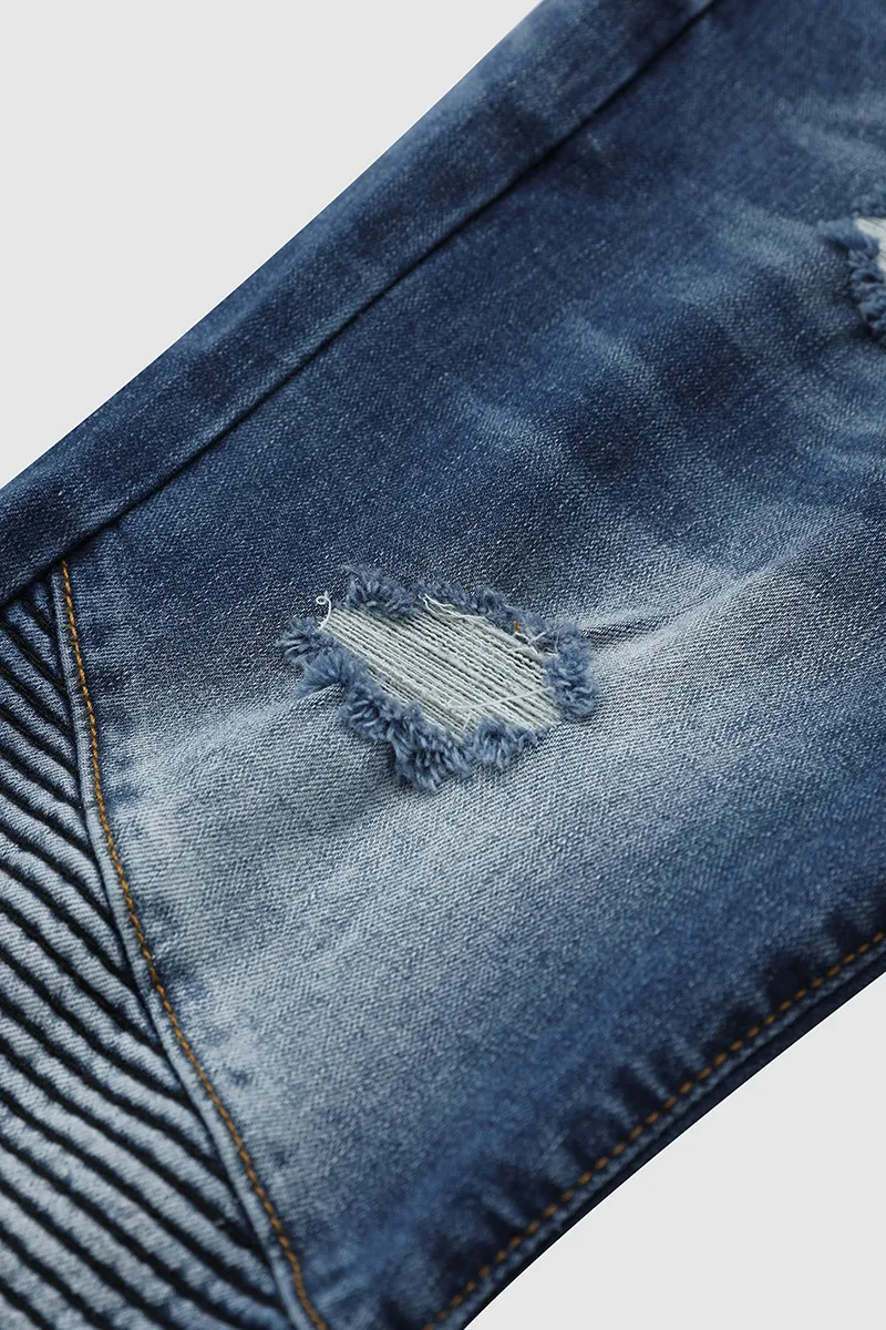 Ripped Raw Hem Low Rise Moto Crop Jeans