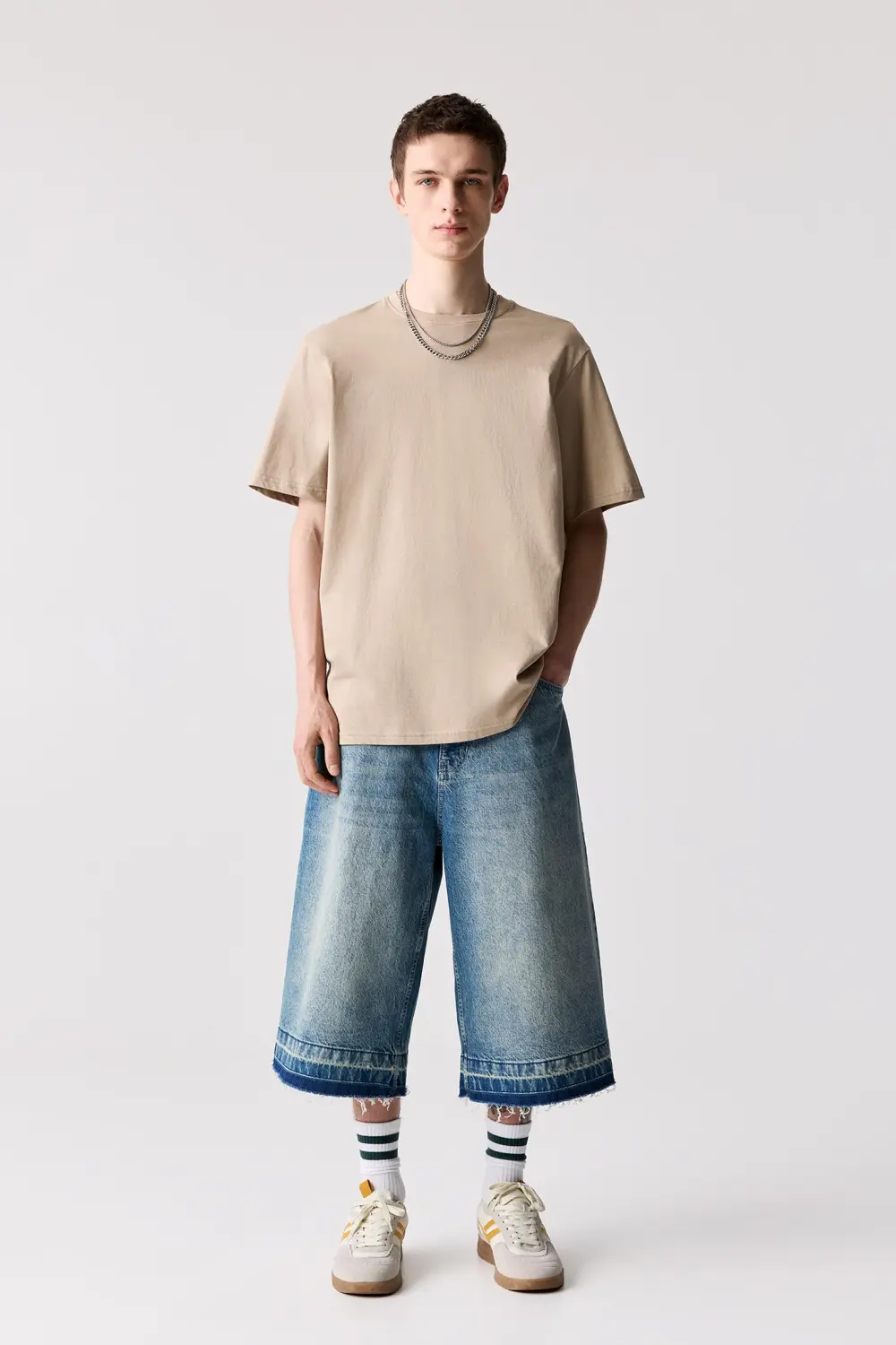 Basic short sleeve cotton T-shirt