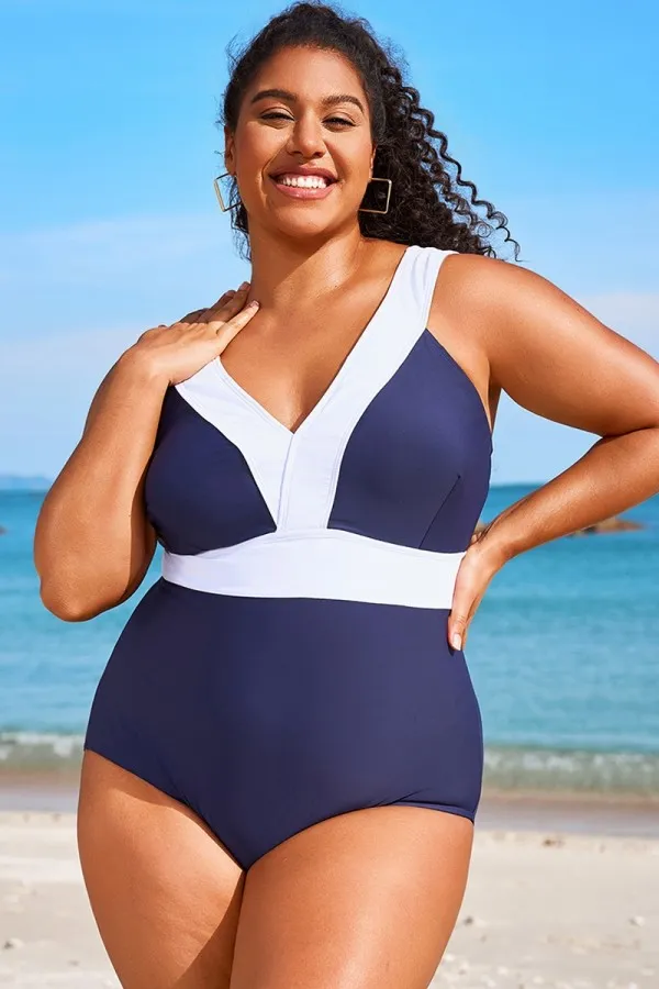 Plus Size Colorblock Plunging One Piece Swimsuit