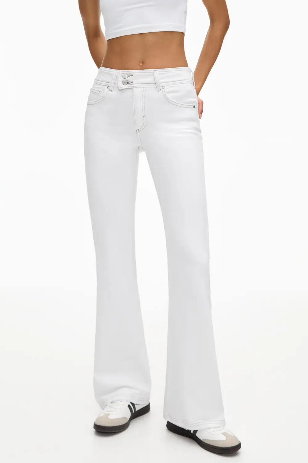 Jeans bootcut tiro bajo