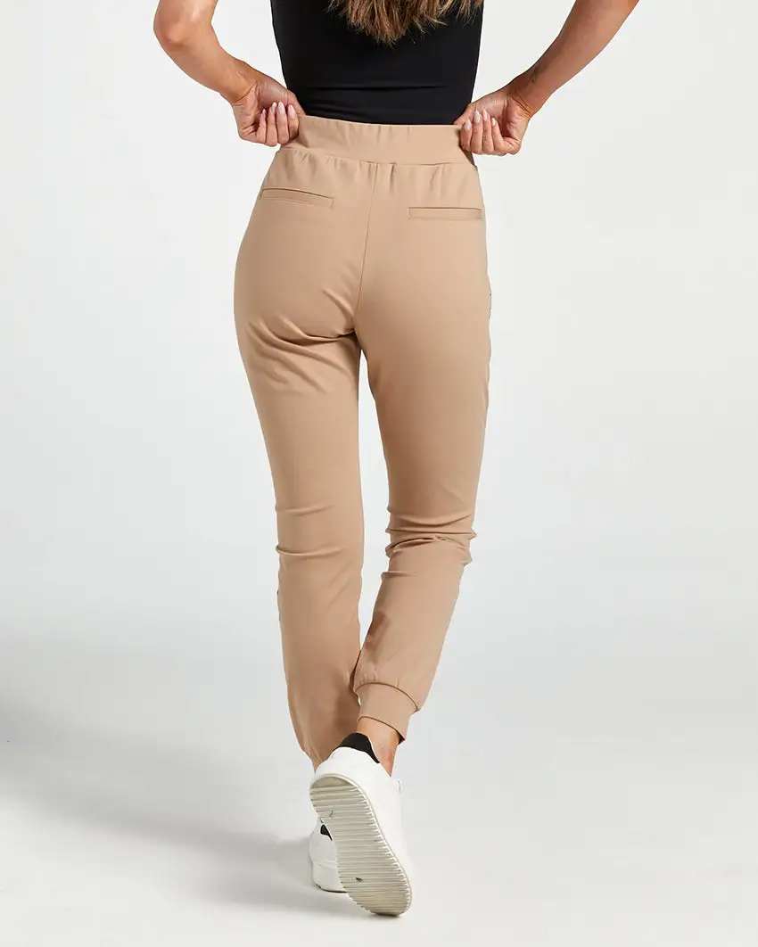 Women'S Elite+ Pintuck Jogger