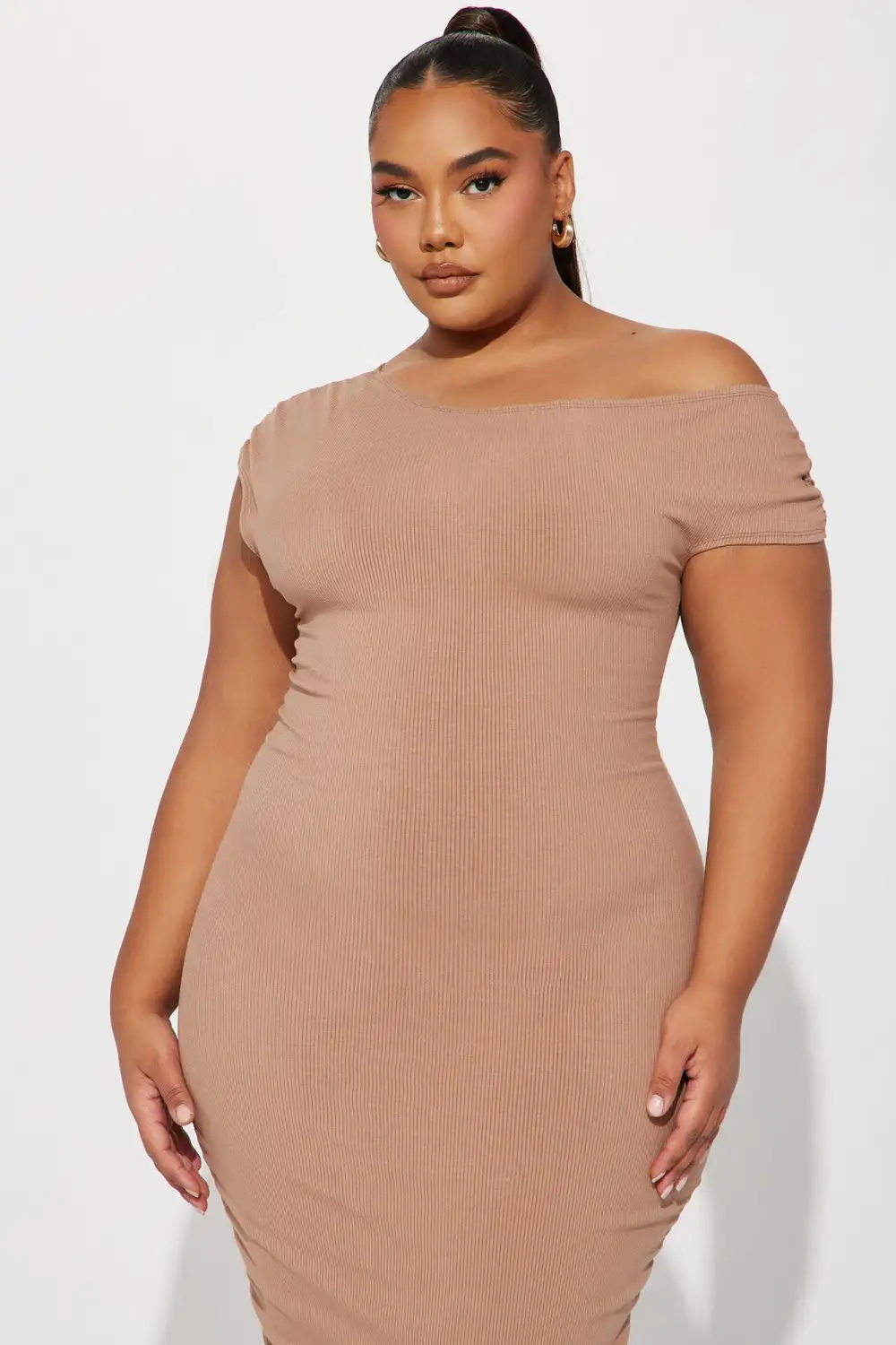 Kelli Snatched Maxi Dress - Nude