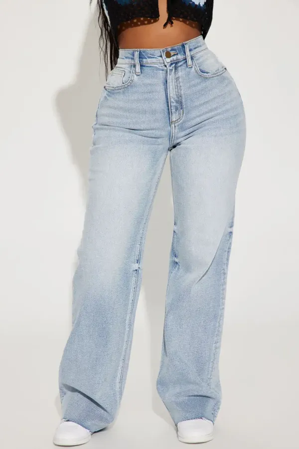 Tough Love Stretch Straight Leg Jean - Light Wash