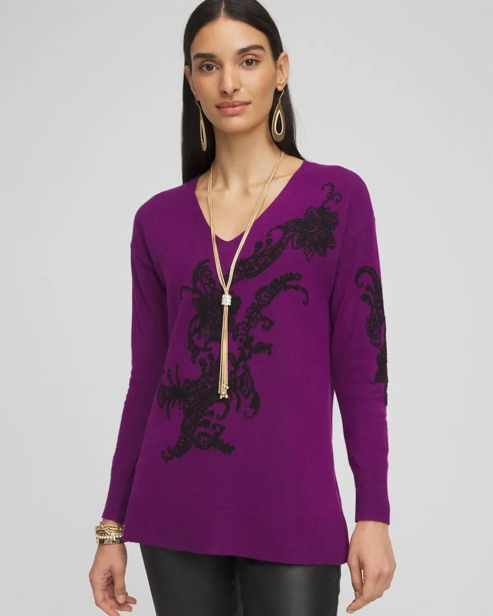 ECOVEROTM Embroidered V-Neck Pullover Sweater