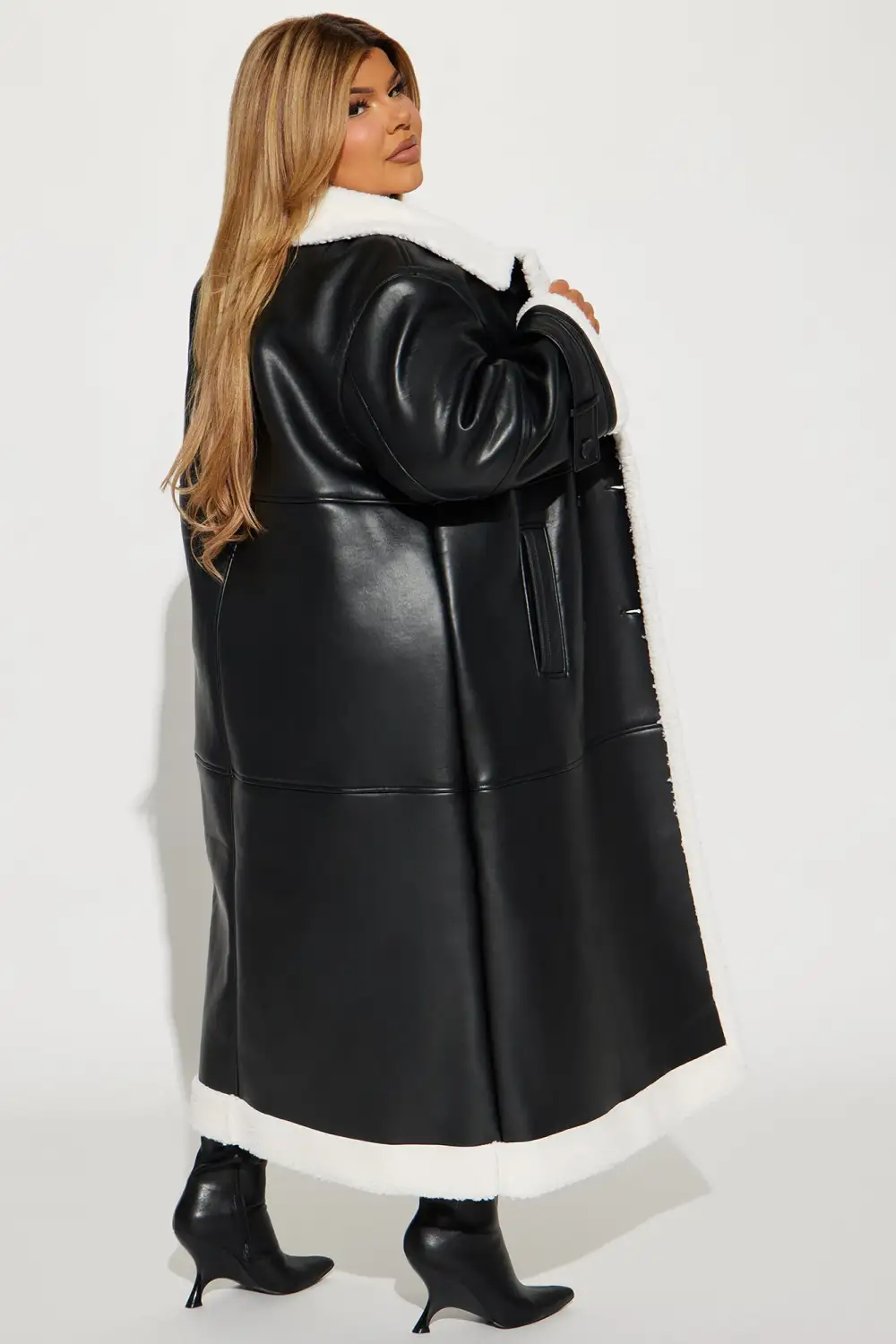 Hard To Replace Trench Coat - Black