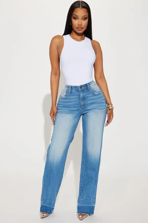 Fair Game Straight Leg Jeans - Medium Wash