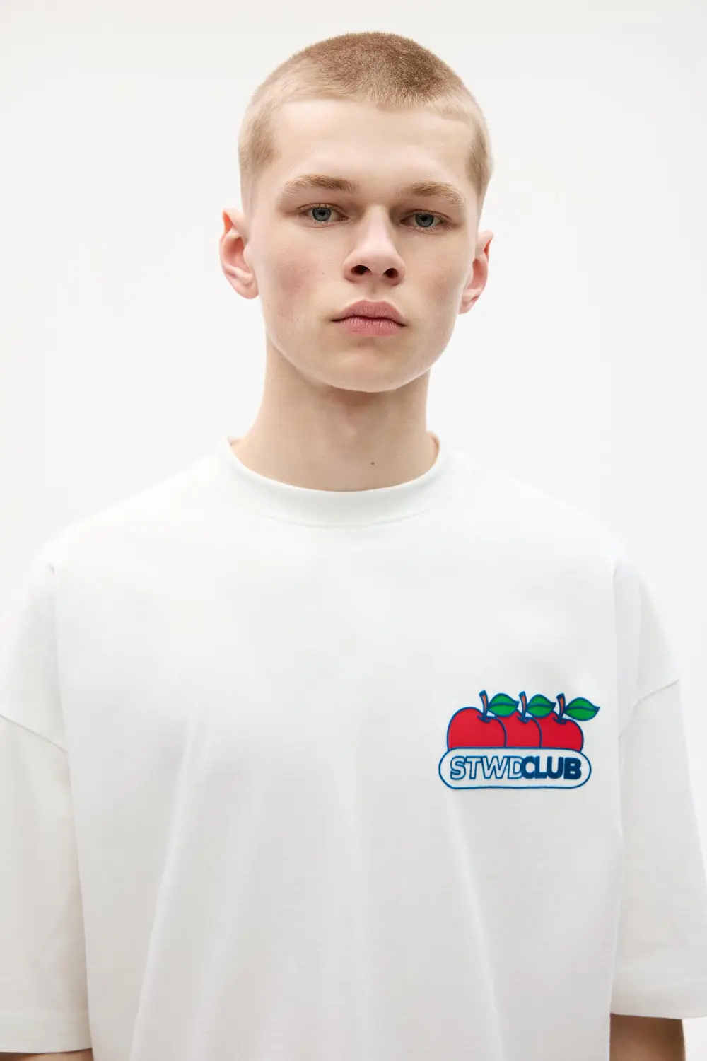STWD T-shirt with an apple graphic