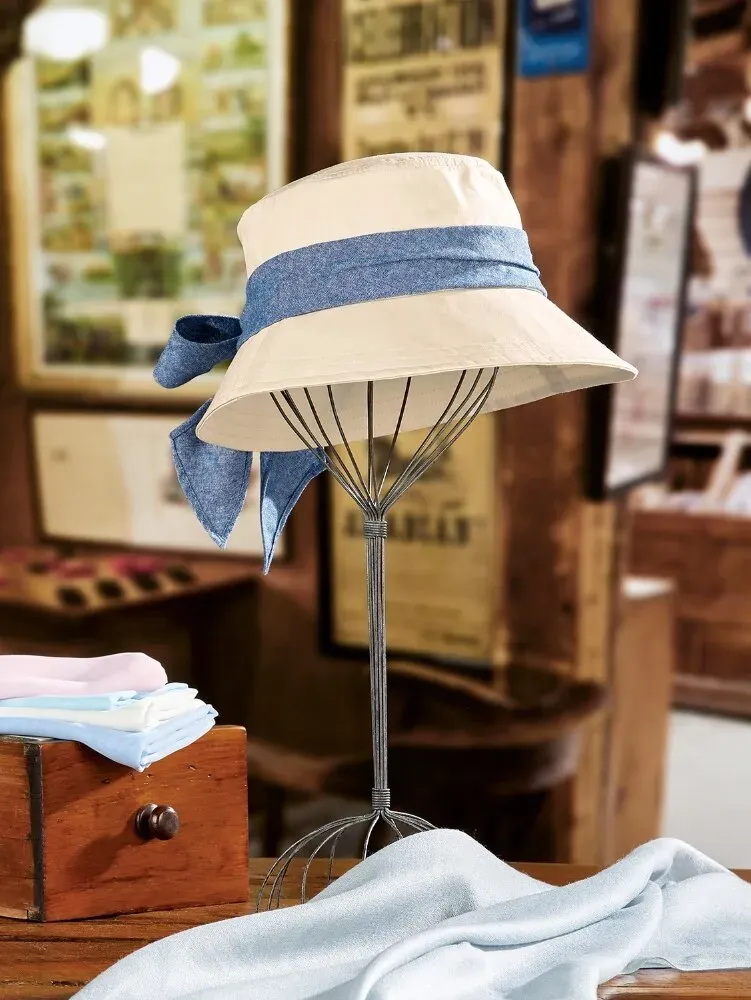 Women's Bucket Hat With Chambray Bow