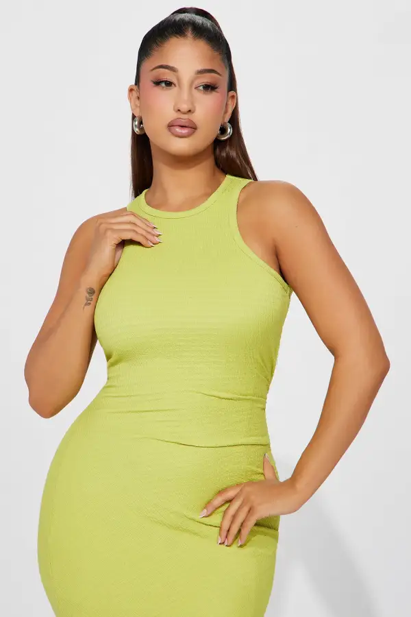 Kerry Textured Midi Dress - Lime