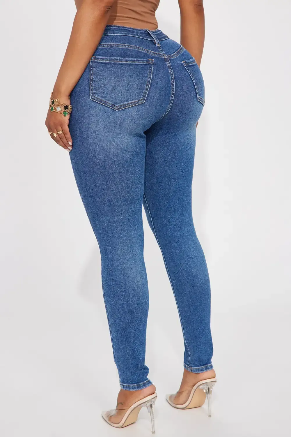 In Plain Sight Skinny Jeans - Medium Wash