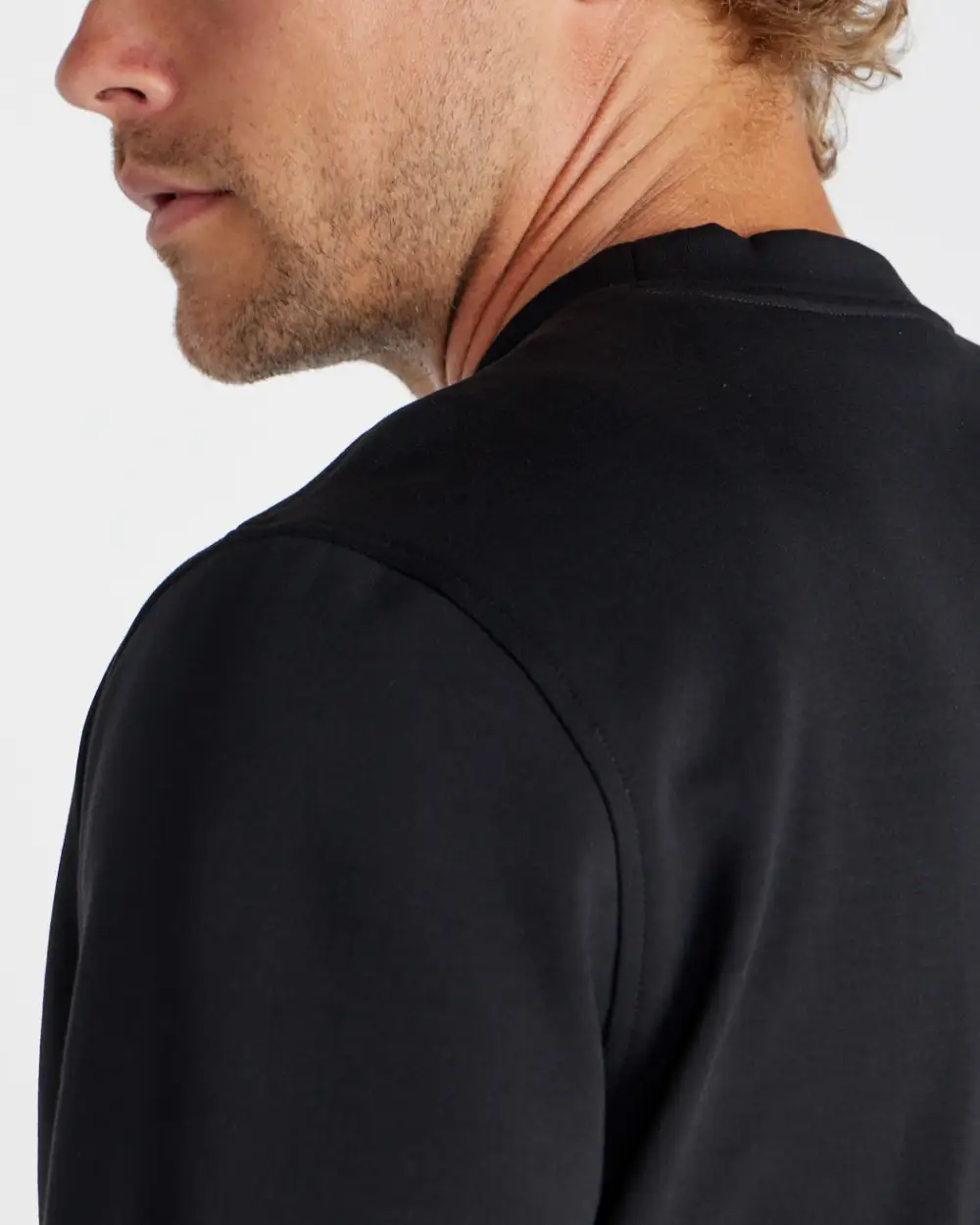 Roamknit Crewneck