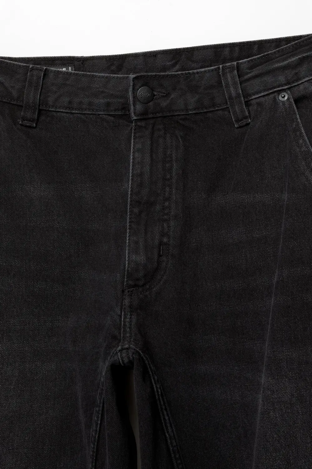 Balloon fit jeans