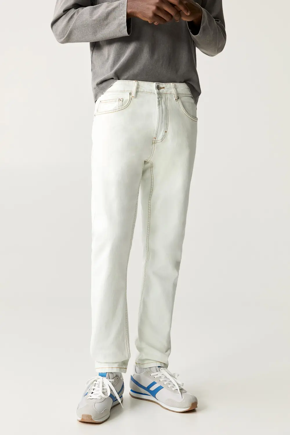 Slim fit jeans with seam details