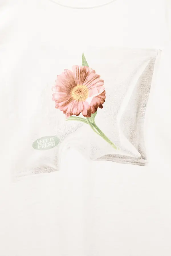 Camiseta flor