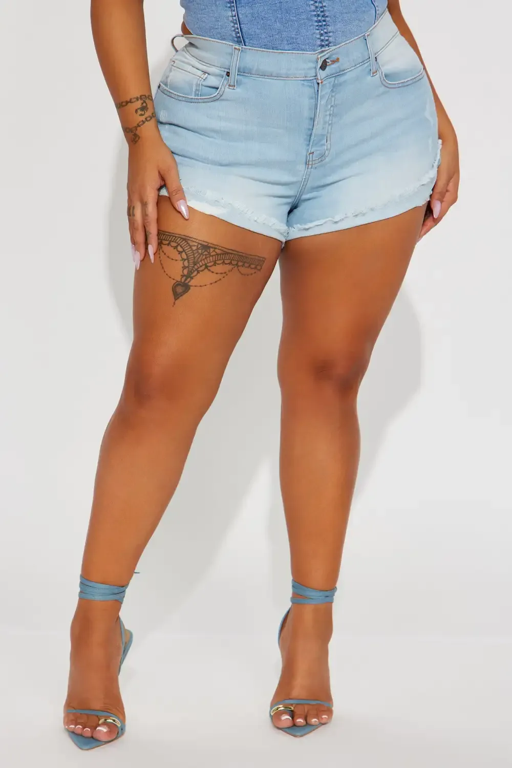 Sit Tight Lux Stretch Denim Shorts - Light Wash