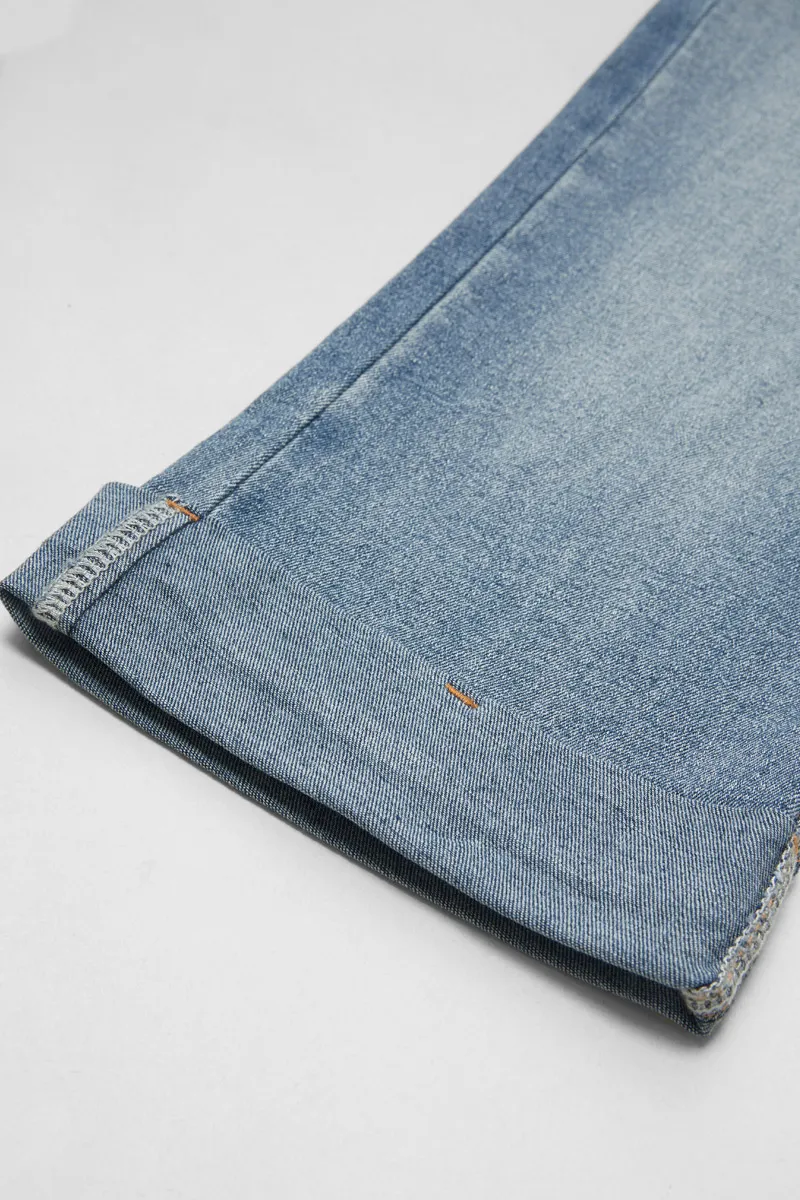 Floral Embroidered Button Fly Mid Rise Capri Jeans