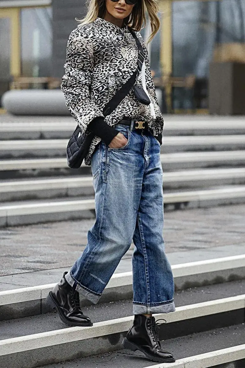 Wash Ripped Roll Hem High Rise Straight Leg Jeans Without Belt