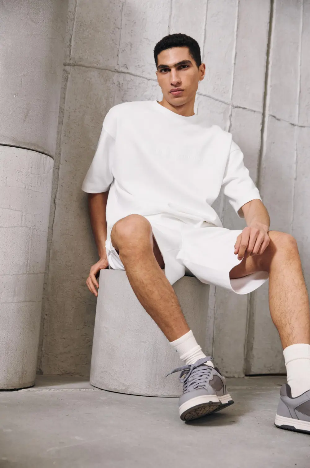 Short sleeve sweatshirt