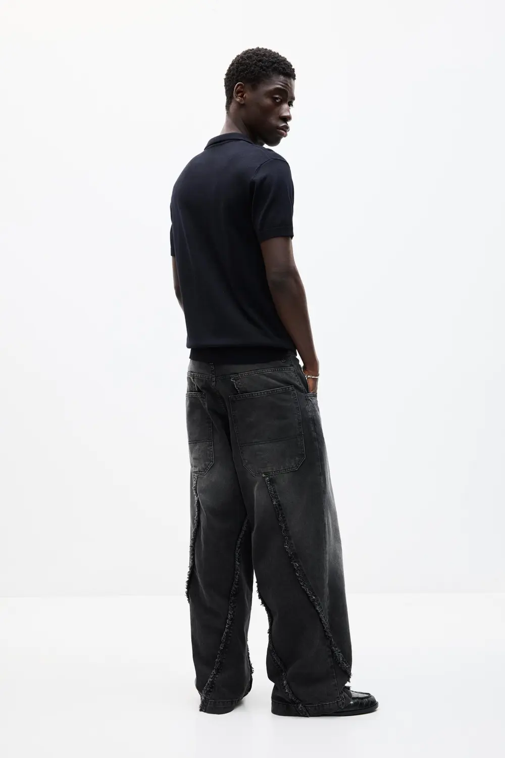 Short sleeve knit polo shirt