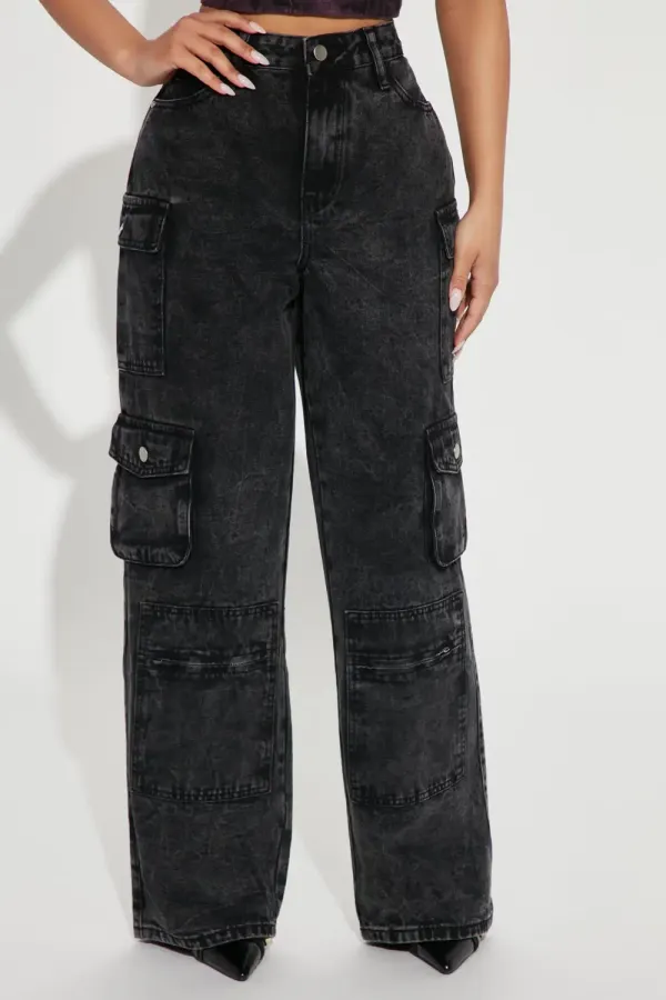 Petite Mad For You Cargo Jeans - Acid Wash Black