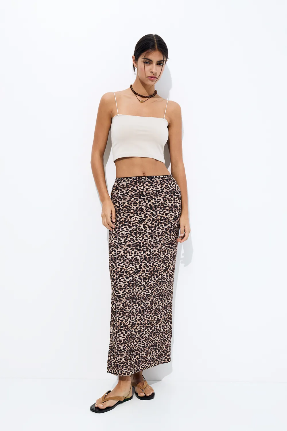 Falda midi leopardo