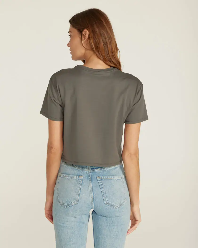 Essential Cropped Crew