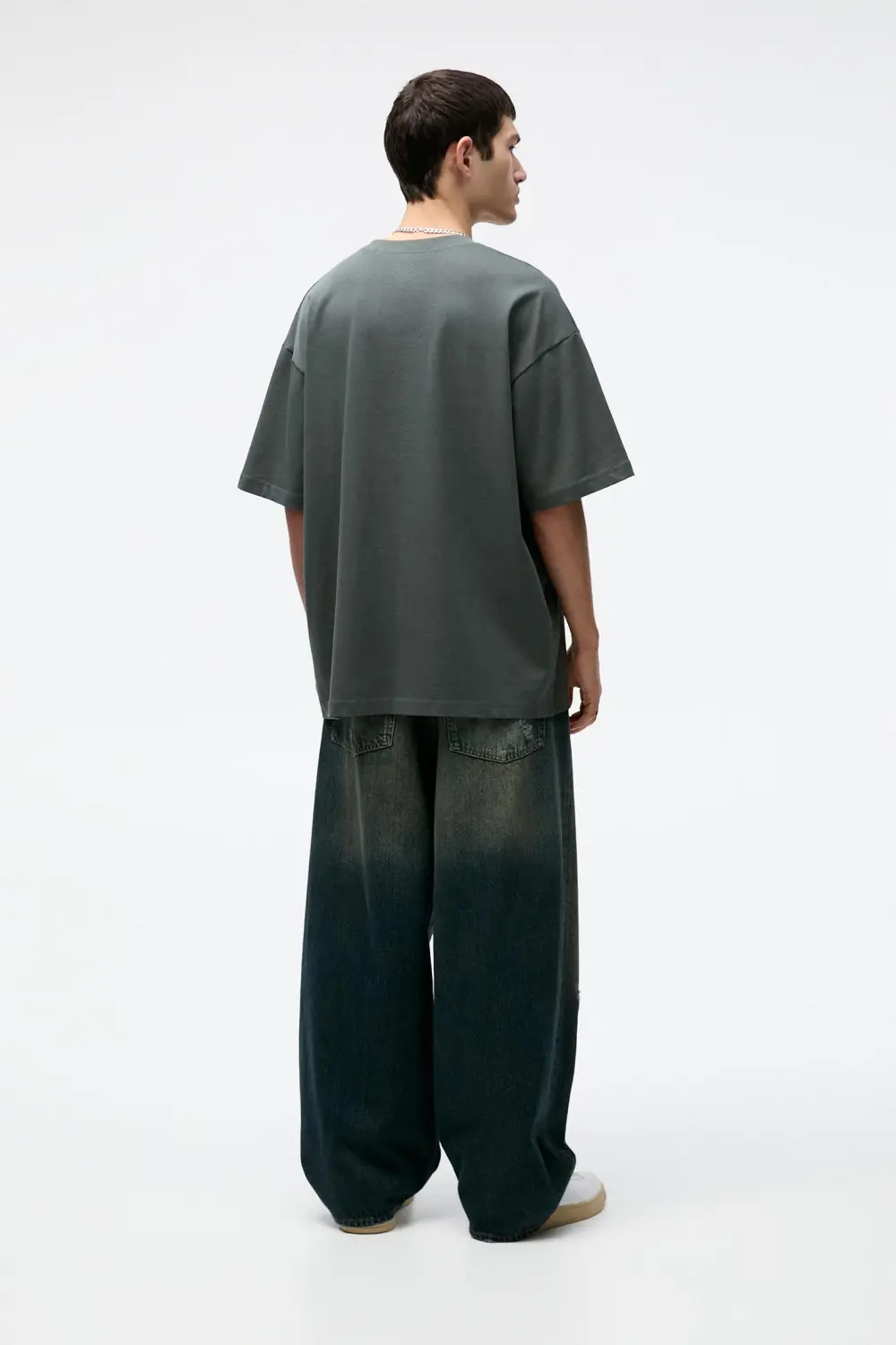 Extra loose short sleeve T-shirt
