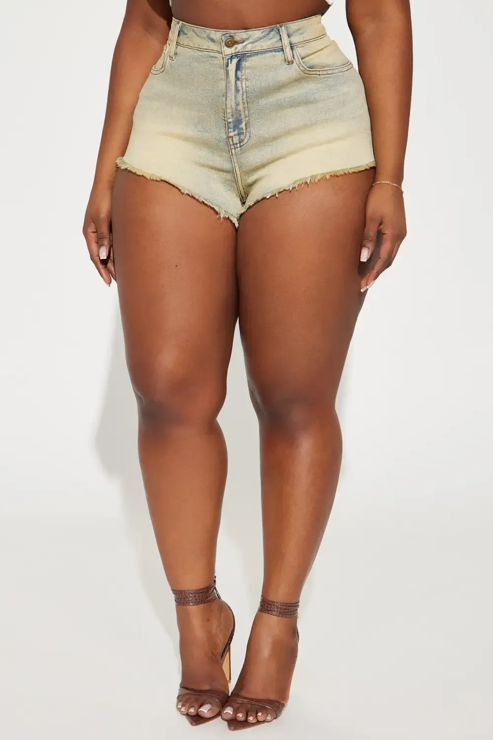 Making Connections Tinted Denim Shorts - Medium Wash