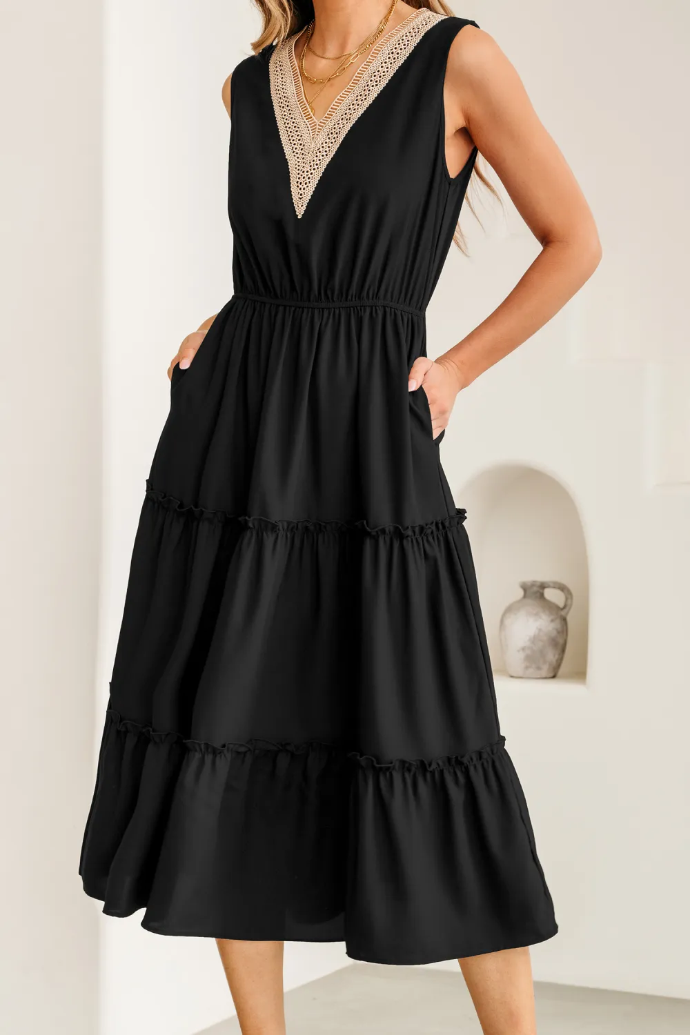 Black Sleeveless Midi Dress