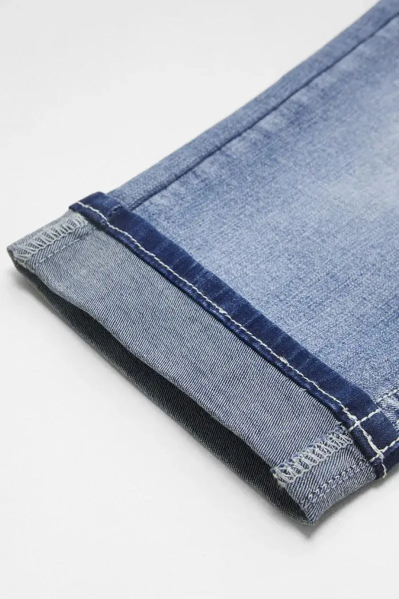 Embroidery Roll Hem Wash High Stretch Low Rise Capri Jeans